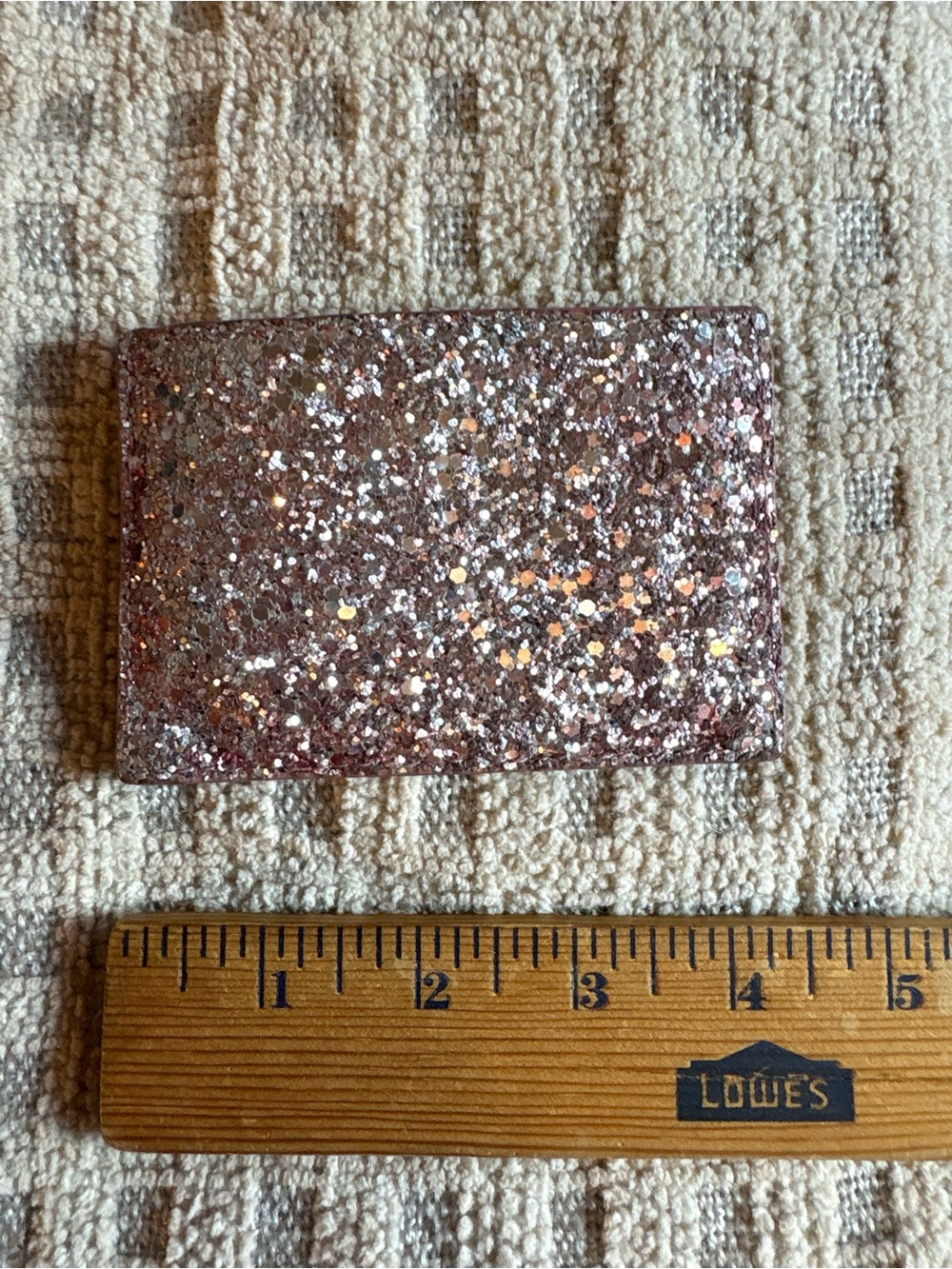 kate spade Glitter Card Holder in Rose Pink Metallic